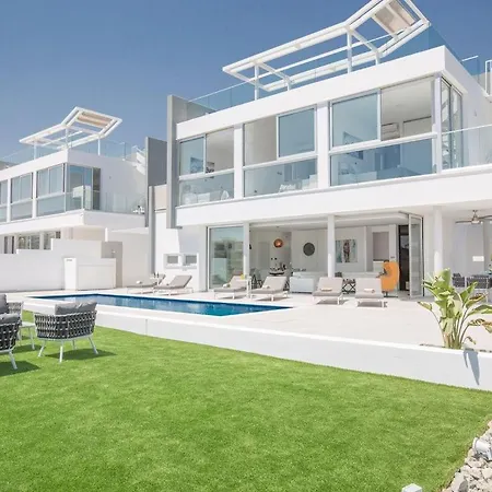 Manta Agrotikos - Stunning 3 Bedroom With Pool - Close To The * Protaras