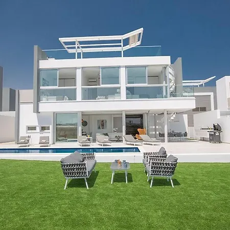 Villa Manta Agrotikos - Stunning 3 Bedroom With Pool - Close To The